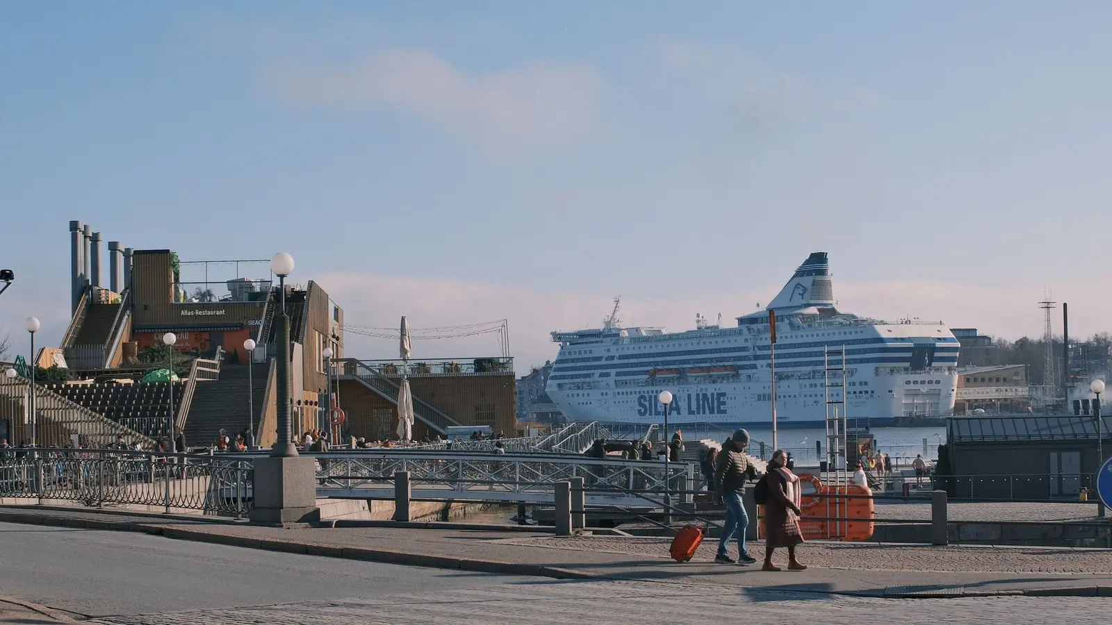 Passagerarfartyg i hamn- eller havsmiljö för TT-Line